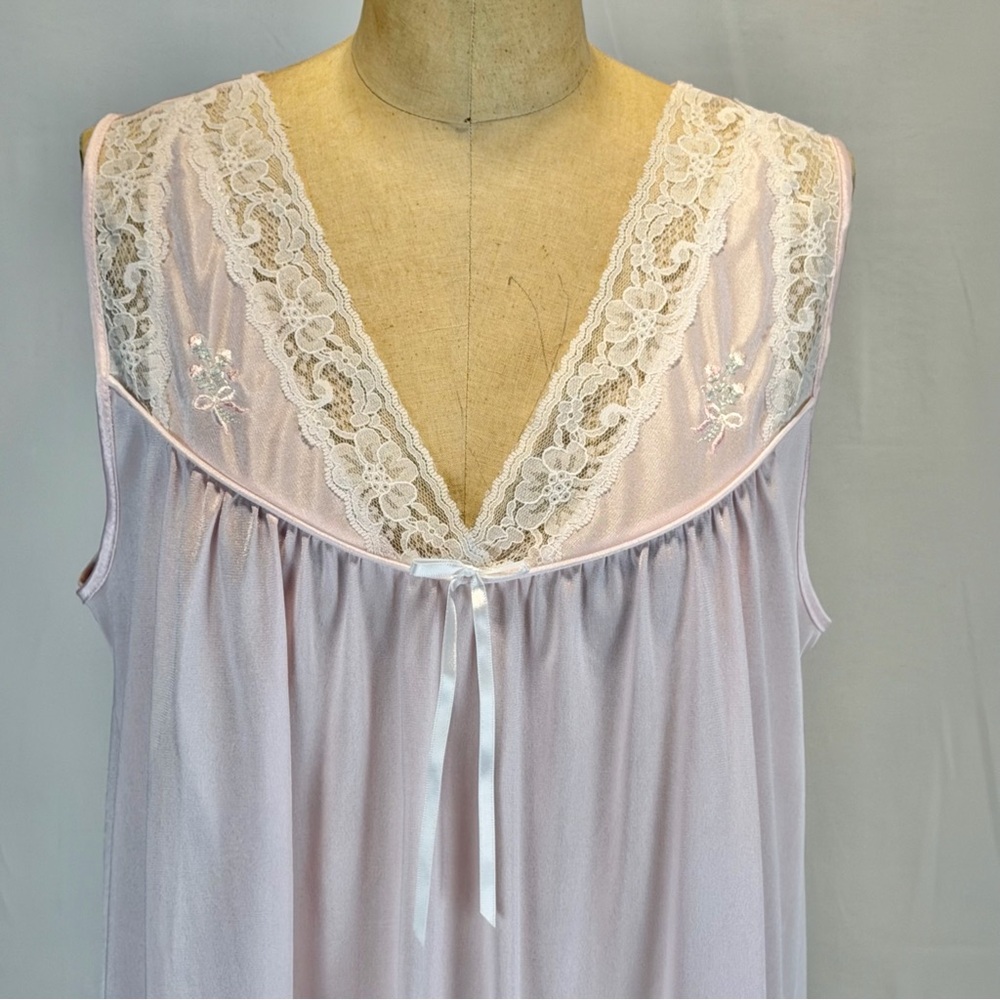 VINTAGE pastel pink nylon silky‎ nightgown embroidered floral lace midi 80s - Picture 6 of 12